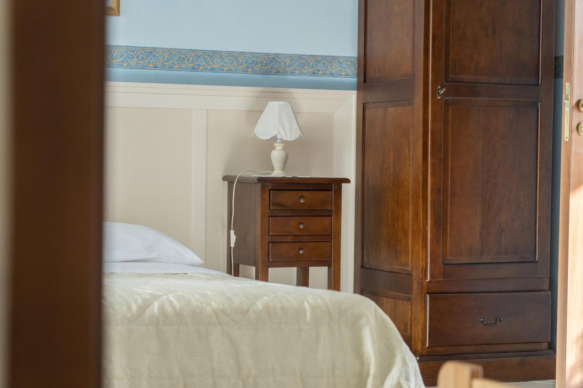 לטרצה B&B Iris מראה חיצוני תמונה